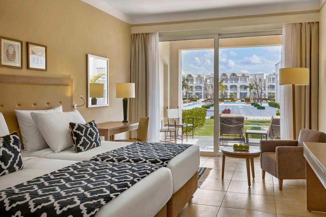 Steigenberger Resort Alaya Marsa Alam - Red Sea - Adults Friendly 16 Years Plus Coraya Bay Exteriör bild A room at the El Alamein Sheraton